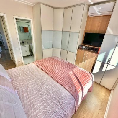 Apartamentos com 89m², 3 quartos, 1 suíte, 2 garagens, no bairro Itacorubi em Florianópolis