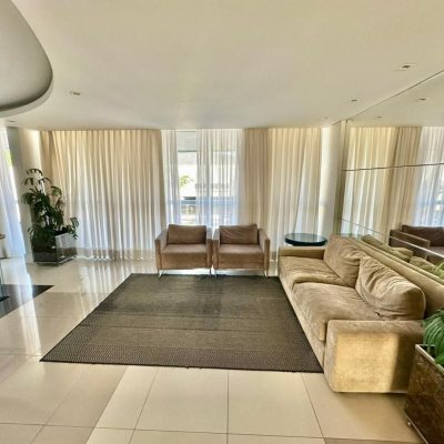 Apartamentos com 89m², 3 quartos, 1 suíte, 2 garagens, no bairro Itacorubi em Florianópolis