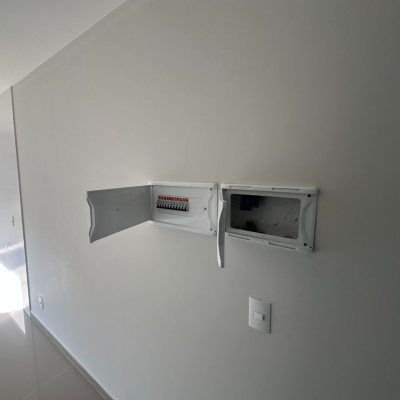 Casa Residencial com 50m², 2 quartos, 2 garagens, no bairro Forquilhas em São José