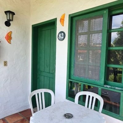 Apartamentos com 61m², 2 quartos, 15 garagens, no bairro Cachoeira Do Bom Jesus em Florianópolis