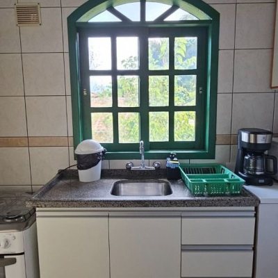 Apartamentos com 61m², 2 quartos, 15 garagens, no bairro Cachoeira Do Bom Jesus em Florianópolis