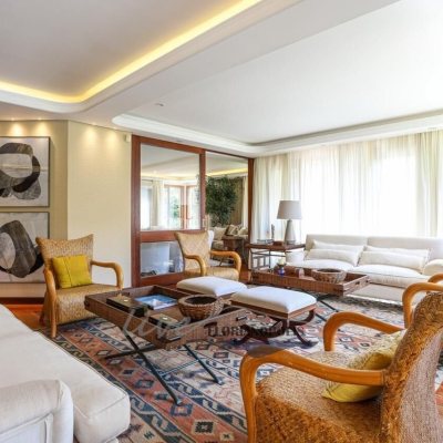 Casa Residencial com 1000m², 6 quartos, 6 suítes, no bairro Ratones em Florianópolis