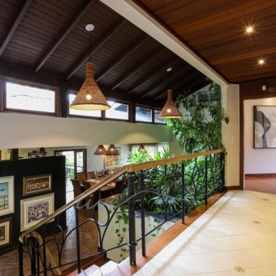 Casa Residencial com 1000m², 6 quartos, 6 suítes, no bairro Ratones em Florianópolis