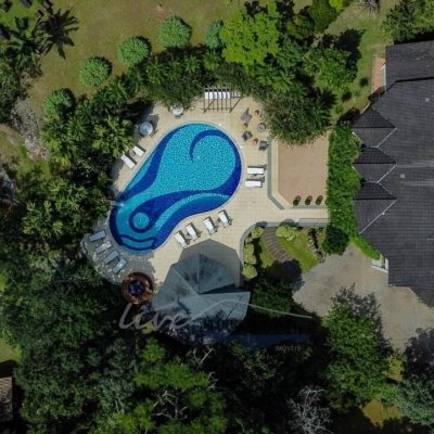 Casa Residencial com 1000m², 6 quartos, 6 suítes, no bairro Ratones em Florianópolis