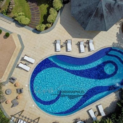 Casa Residencial com 1000m², 6 quartos, 6 suítes, no bairro Ratones em Florianópolis