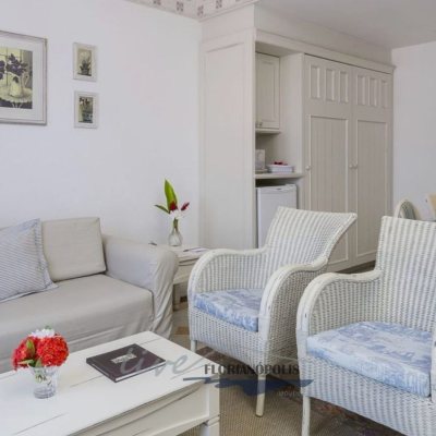 Apartamentos com 64m², 1 quarto, 1 suíte, 1 garagem, no bairro Jurerê Internacional em Florianópolis