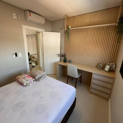 Casa Residencial com 153m², 3 quartos (sendo 1 suíte), 2 garagens, no bairro Pinheira em Palhoça