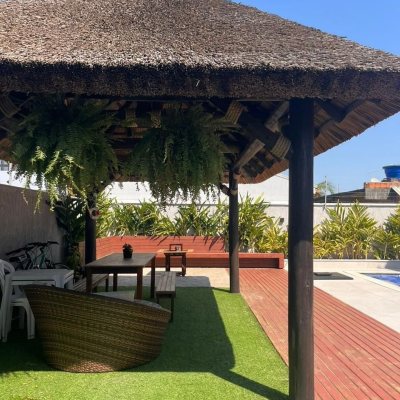 Casa Residencial com 153m², 3 quartos (sendo 1 suíte), 2 garagens, no bairro Pinheira em Palhoça