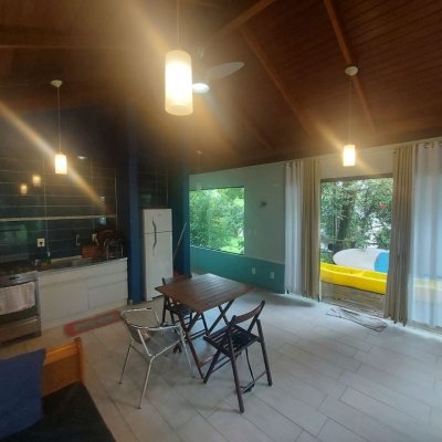 Casa Residencial com 65m², 1 quarto, no bairro Costa da Lagoa em Florianópolis