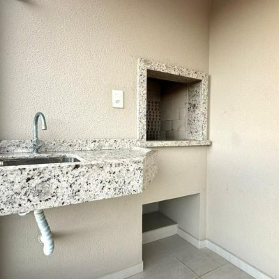 Apartamentos com 80m², 2 quartos (sendo 1 suíte), 1 garagem, no bairro Ingleses do Rio Vermelho em Florianópolis