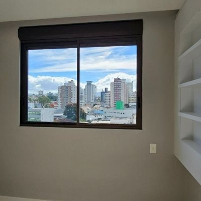Apartamentos com 126m², 3 quartos, 3 suítes, 2 garagens, no bairro Estreito em Florianópolis