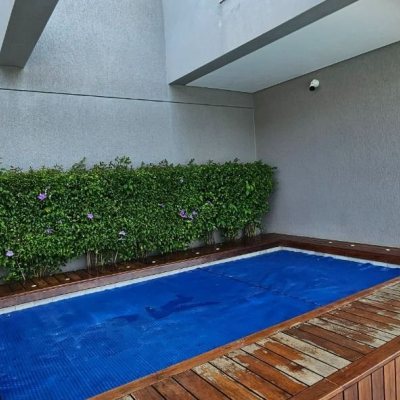 Apartamentos com 126m², 3 quartos, 3 suítes, 2 garagens, no bairro Estreito em Florianópolis