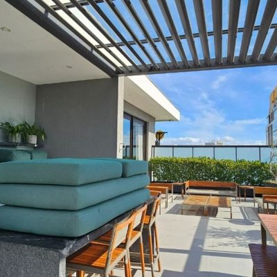 Apartamentos com 126m², 3 quartos, 3 suítes, 2 garagens, no bairro Estreito em Florianópolis