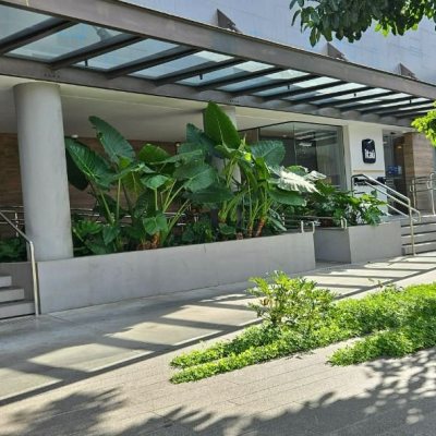 Apartamentos com 126m², 3 quartos, 3 suítes, 2 garagens, no bairro Estreito em Florianópolis