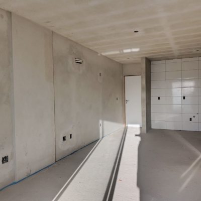 Apartamentos com 78m², 2 quartos, 1 suíte, 1 garagem, no bairro Barreiros em São José