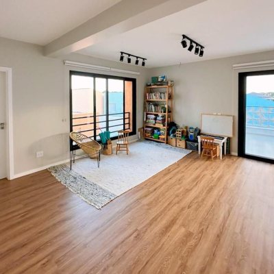 Casa em Condomínio com 239m², 3 quartos, 1 suíte, 2 garagens, no bairro Campeche em Florianópolis