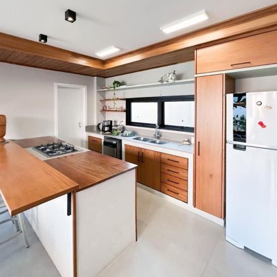 Casa em Condomínio com 239m², 3 quartos, 1 suíte, 2 garagens, no bairro Campeche em Florianópolis