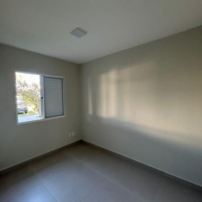 Casa em Condomínio com 45m², 2 quartos, 1 suíte, 1 garagem, no bairro Bela Vista em Palhoça