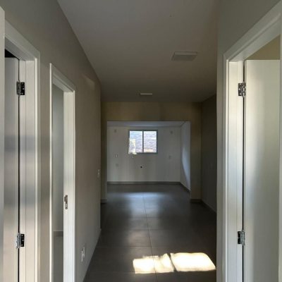 Casa em Condomínio com 45m², 2 quartos, 1 suíte, 1 garagem, no bairro Bela Vista em Palhoça