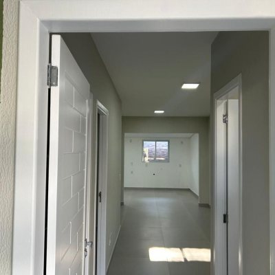 Casa em Condomínio com 45m², 2 quartos, 1 suíte, 1 garagem, no bairro Bela Vista em Palhoça