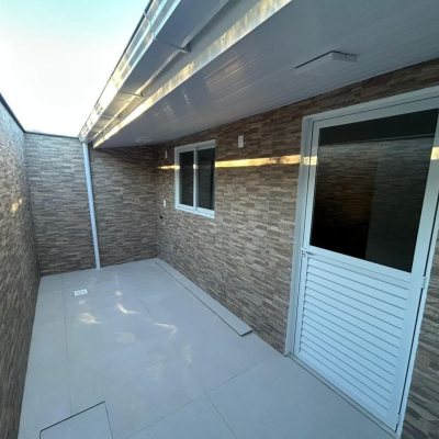 Casa em Condomínio com 45m², 2 quartos, 1 suíte, 1 garagem, no bairro Bela Vista em Palhoça