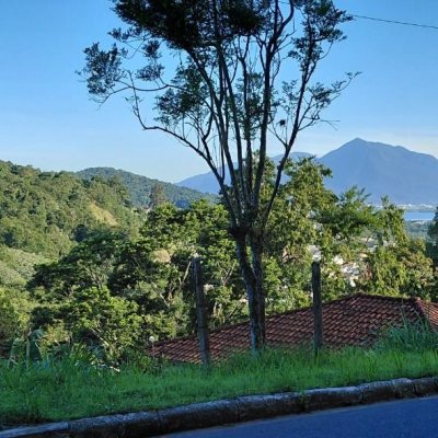 Terrenos Residenciais com 360m², no bairro Bela Vista II em São José