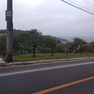 Terrenos Residenciais com 360m², no bairro Bela Vista II em São José