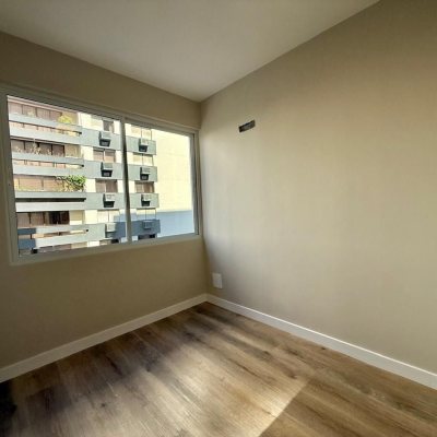 Apartamentos com 97m², 3 quartos, 1 suíte, 1 garagem, no bairro Centro em Florianópolis