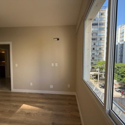 Apartamentos com 97m², 3 quartos, 1 suíte, 1 garagem, no bairro Centro em Florianópolis