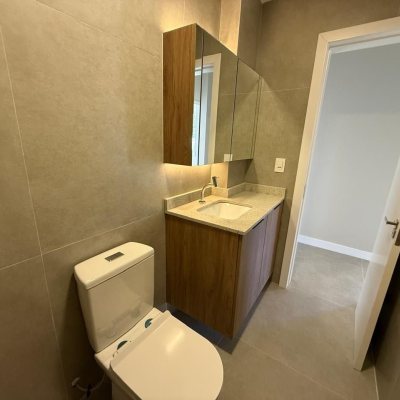 Apartamentos com 97m², 3 quartos, 1 suíte, 1 garagem, no bairro Centro em Florianópolis