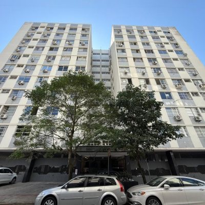 Apartamentos com 97m², 3 quartos, 1 suíte, 1 garagem, no bairro Centro em Florianópolis