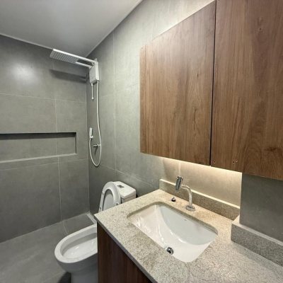 Apartamentos com 97m², 3 quartos, 1 suíte, 1 garagem, no bairro Centro em Florianópolis