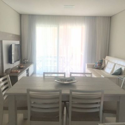 Apartamentos com 108m², 2 quartos, 2 suítes, 1 garagem, no bairro Santinho em Florianópolis