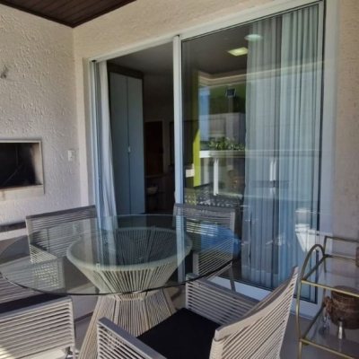 Apartamentos com 165m², 3 quartos (sendo 3 suítes), 2 garagens, no bairro Santinho em Florianópolis