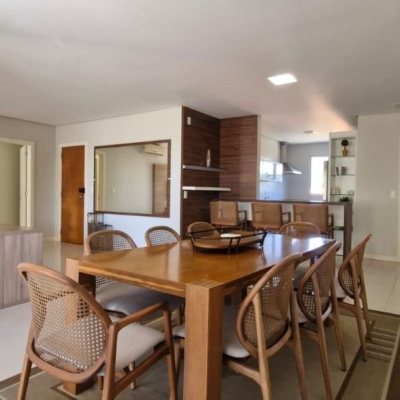 Apartamentos com 165m², 3 quartos (sendo 3 suítes), 2 garagens, no bairro Santinho em Florianópolis