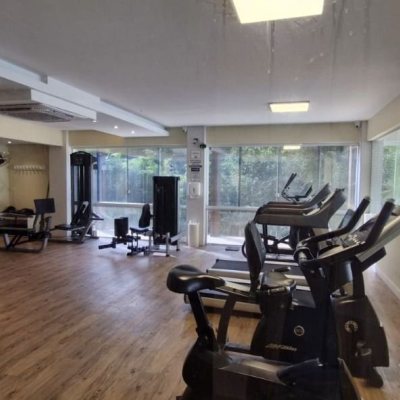 Apartamentos com 165m², 3 quartos (sendo 3 suítes), 2 garagens, no bairro Santinho em Florianópolis