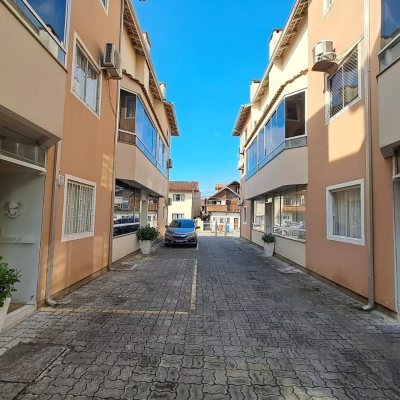 Apartamentos com 50m², 2 quartos, 1 suíte, 1 garagem, no bairro Ingleses em Florianópolis