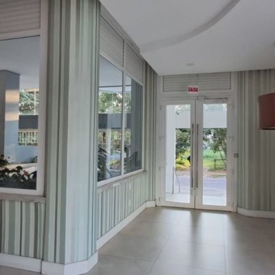Apartamentos com 83m², 2 quartos (sendo 2 suítes), 1 garagem, no bairro Jurerê Internacional em Florianópolis