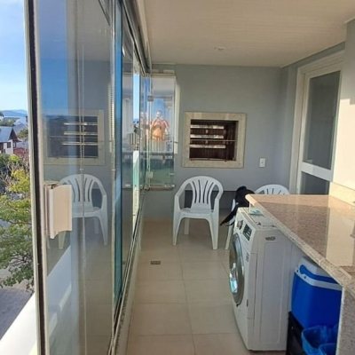 Apartamentos com 83m², 2 quartos (sendo 2 suítes), 1 garagem, no bairro Jurerê Internacional em Florianópolis