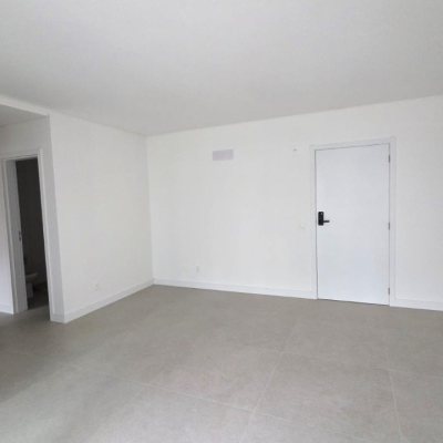 Apartamentos com 73m², 2 quartos, 1 suíte, 1 garagem, no bairro Centro em Florianópolis