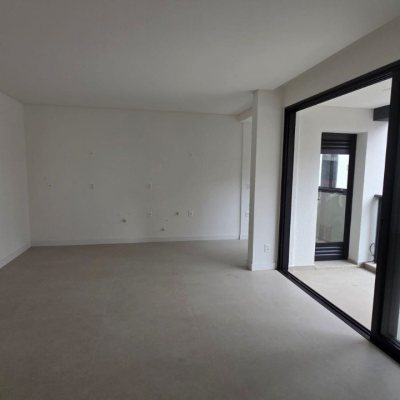Apartamentos com 73m², 2 quartos, 1 suíte, 1 garagem, no bairro Centro em Florianópolis