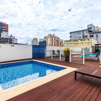 Apartamentos com 85m², 3 quartos, 1 suíte, 2 garagens, no bairro Estreito em Florianópolis