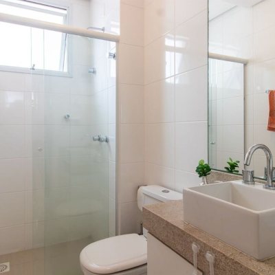 Apartamentos com 85m², 3 quartos, 1 suíte, 2 garagens, no bairro Estreito em Florianópolis