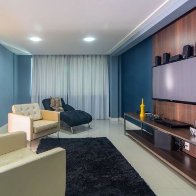 Apartamentos com 85m², 3 quartos, 1 suíte, 2 garagens, no bairro Estreito em Florianópolis
