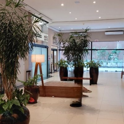 Loja com 111m², 1 garagem, no bairro Centro em Florianópolis