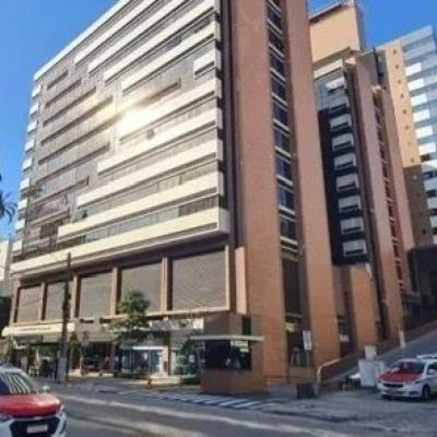 Loja com 111m², 1 garagem, no bairro Centro em Florianópolis