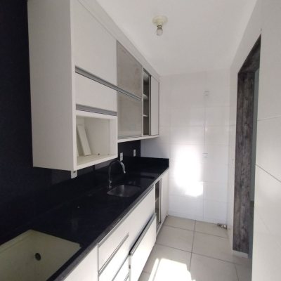 Apartamentos com 58m², 2 quartos, 1 garagem, no bairro Serraria em São José