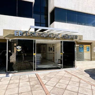 Sala com 26m², 1 garagem, no bairro Estreito em Florianópolis