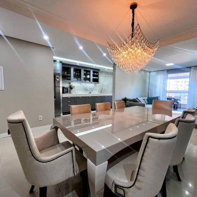 Apartamentos com 101m², 2 quartos, 1 suíte, 1 garagem, no bairro Campinas em São José