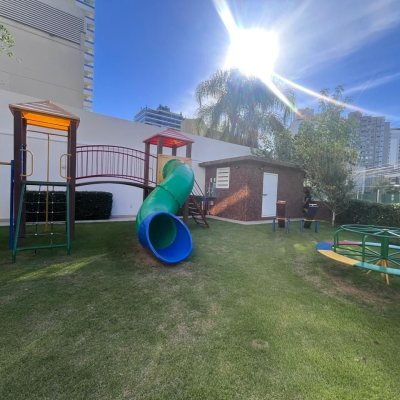 Apartamentos com 101m², 2 quartos, 1 suíte, 1 garagem, no bairro Campinas em São José